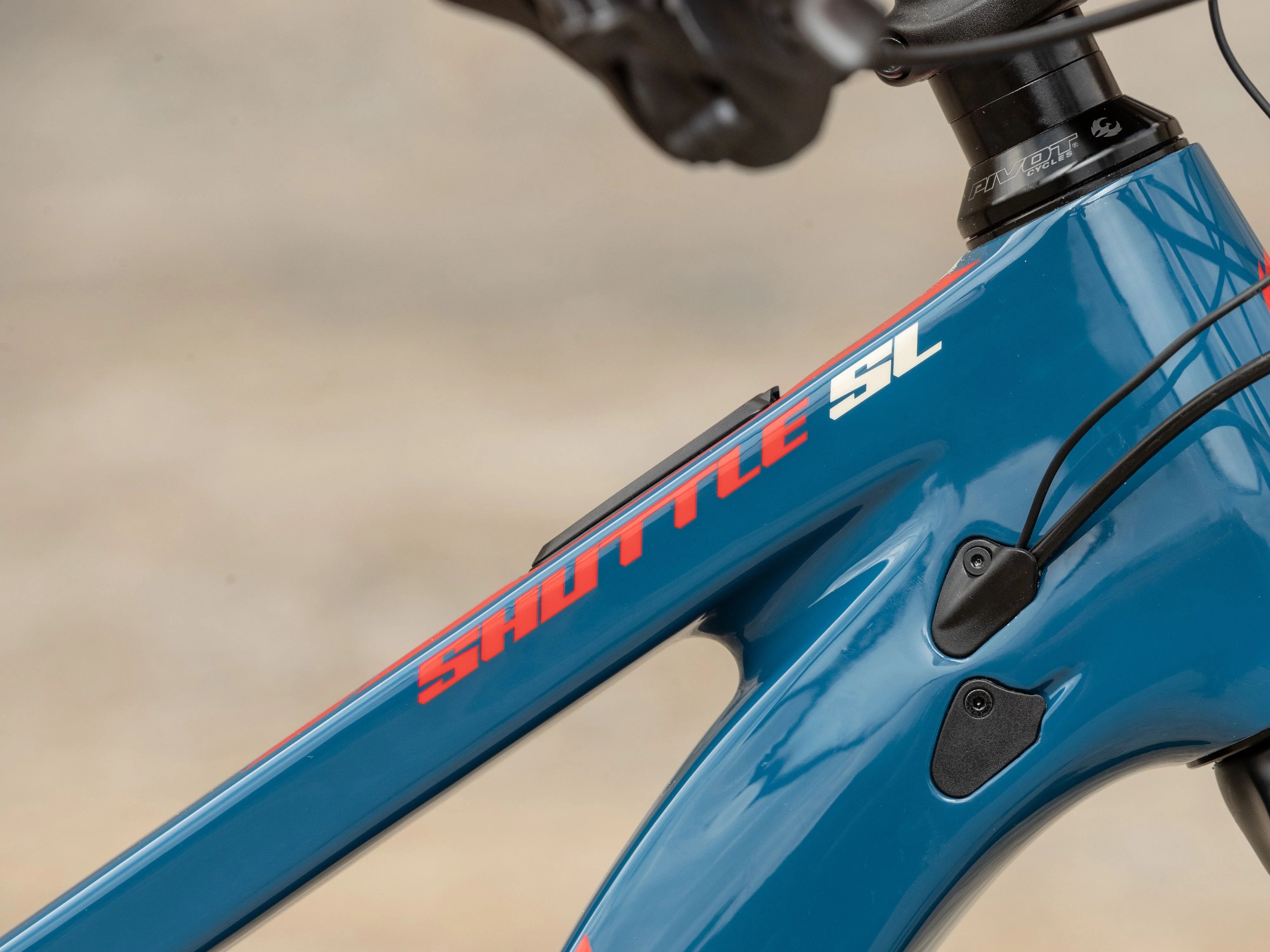 Pivot Shuttle SL Pro X01