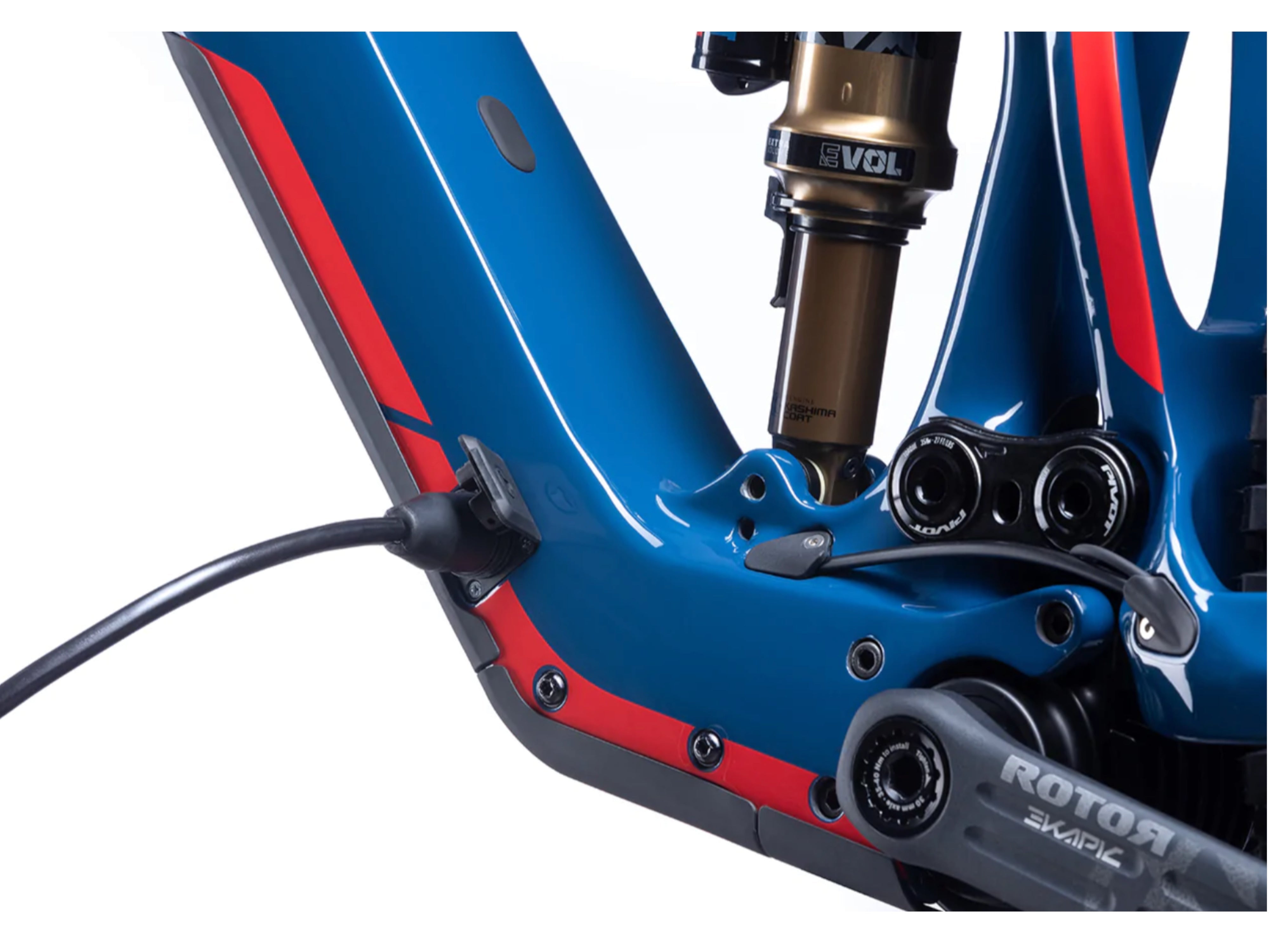 Pivot Shuttle SL World Cup XTR